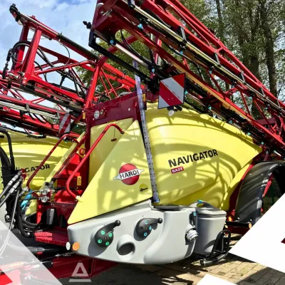 NÁVĚSNÝ POSTŘIKOVAČ HARDI NAVIGATOR 3800/24 DELTA