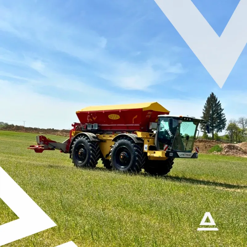 Samojízdný nosič nástaveb LITE-TRAC+ K135XE-SC – 3