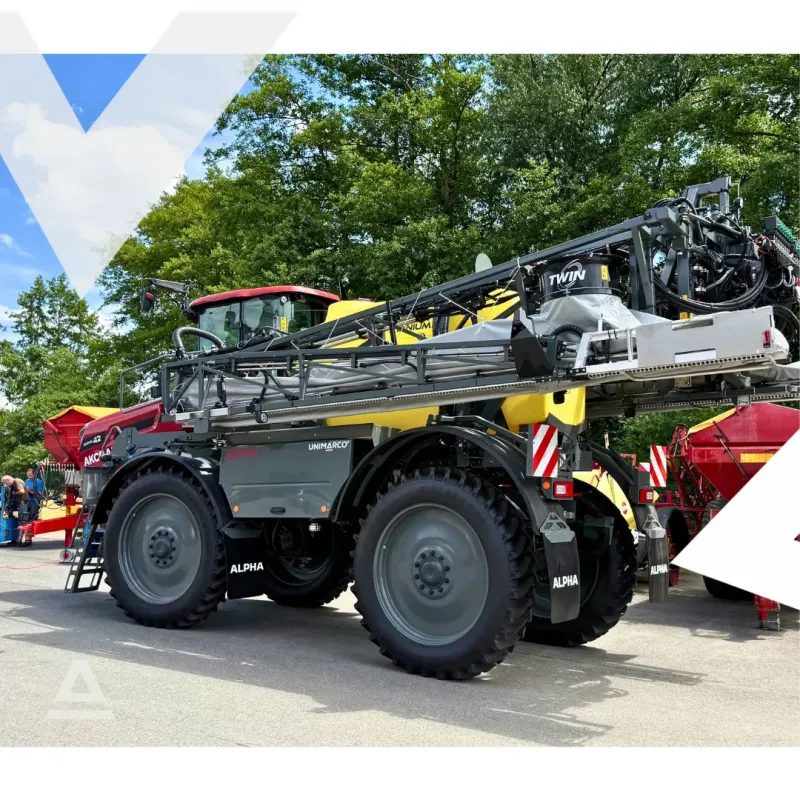 Samojízdný postřikovač HARDI ALPHA TITANIUM Line 4200/ 24 TWIN – 3